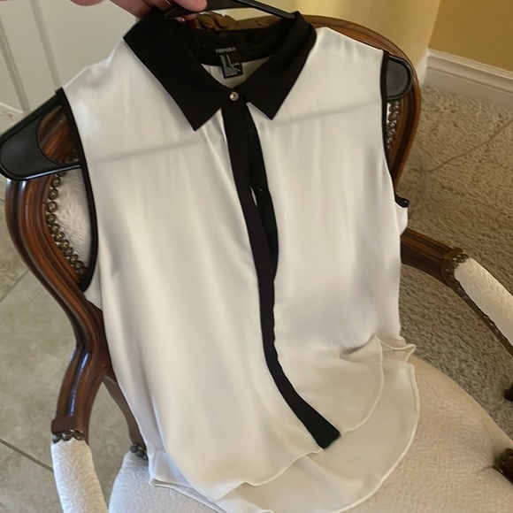 Forever 21 blouse - Picture 1 of 2
